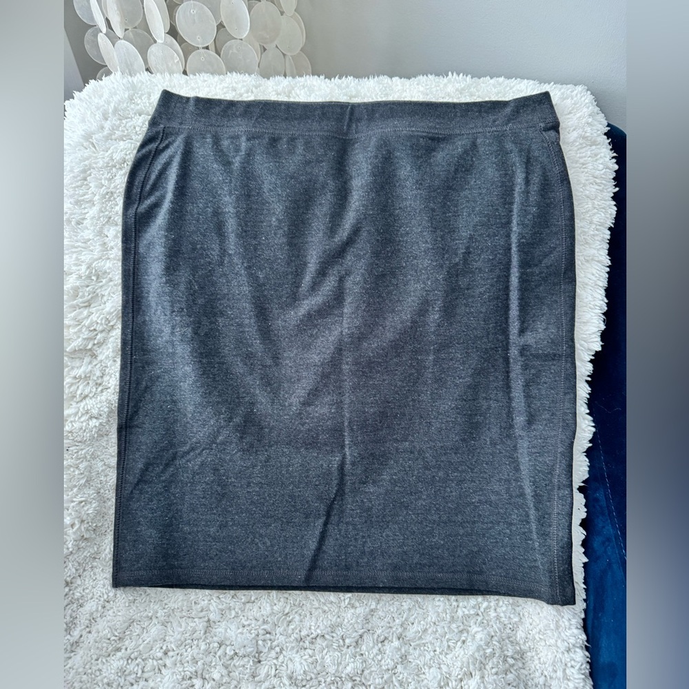 Old Navy pencil skirt
